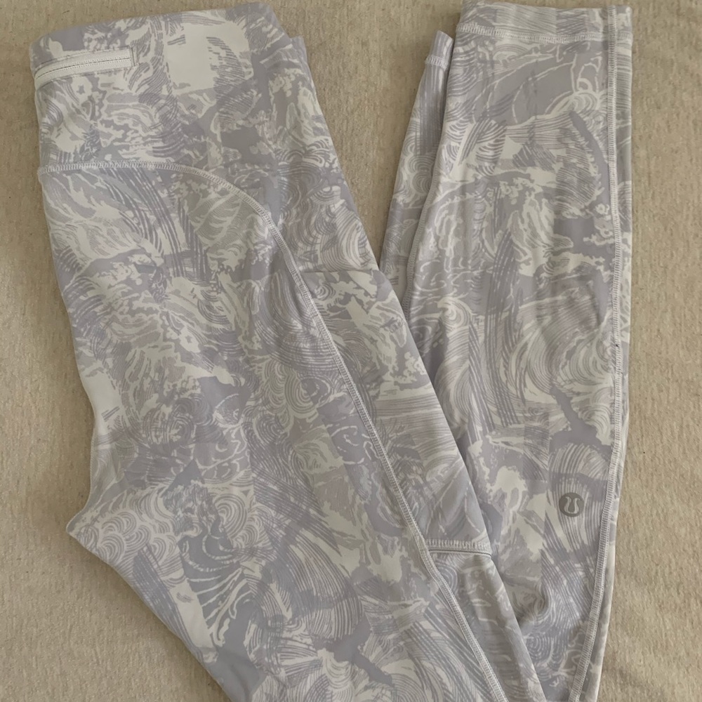 LULULEMON SIDE POCKET LEGGING